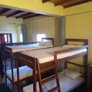  Hostel Coco Bunks Sri Lanka