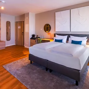 Отель Ramada Encore By Wyndham Messe, Мюнхен